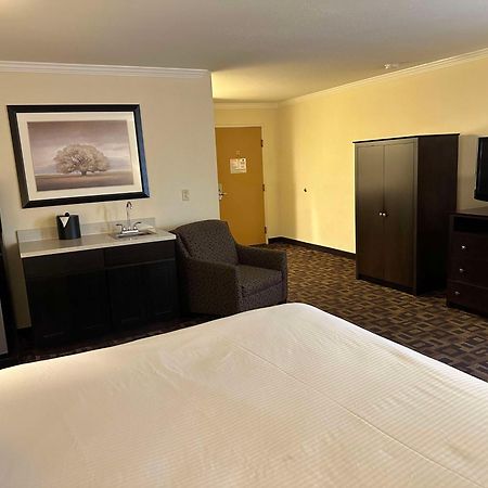 Best Western Plus Inn Of Hayward Exterior foto