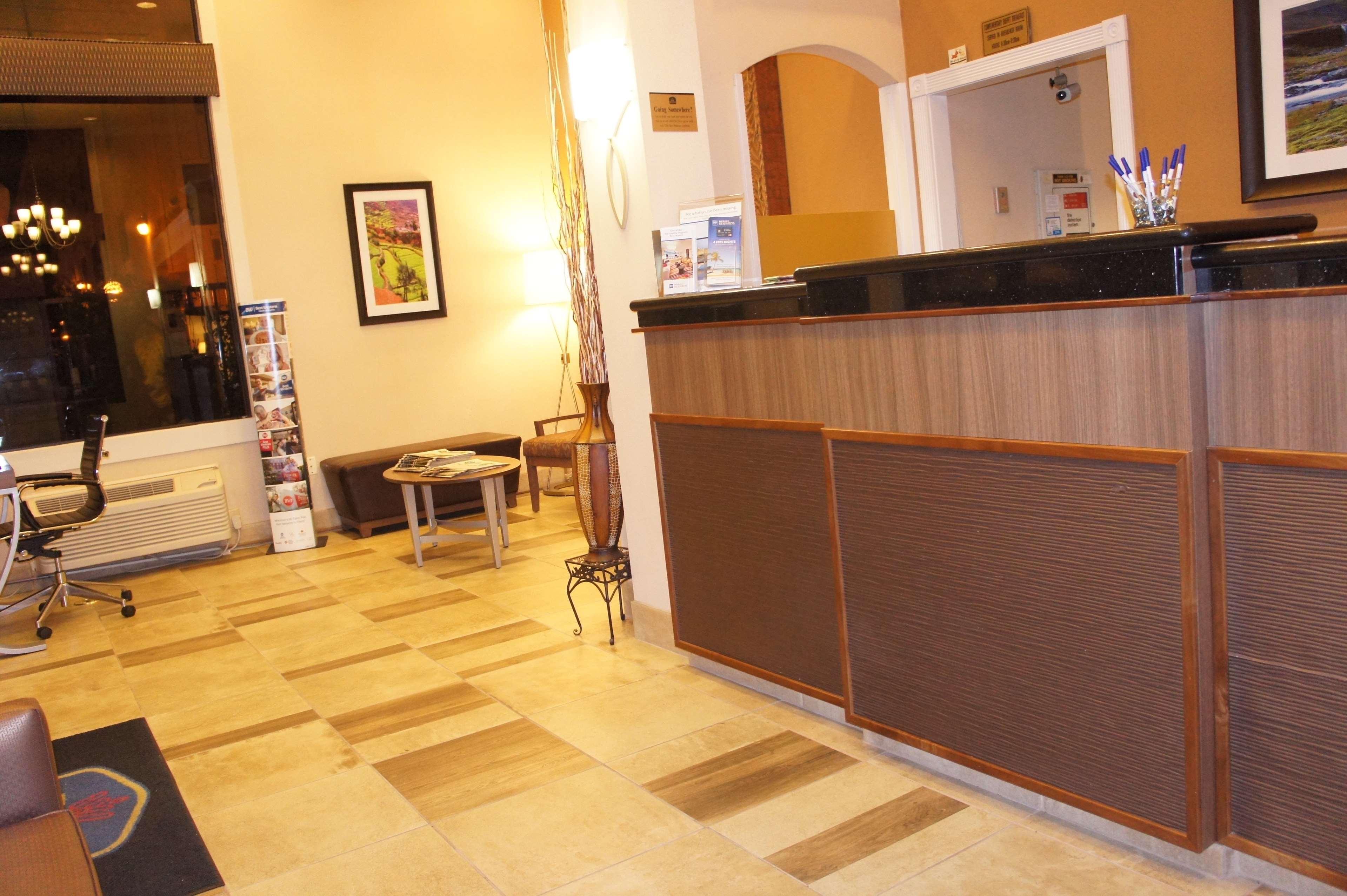 Best Western Plus Inn Of Hayward Exterior foto