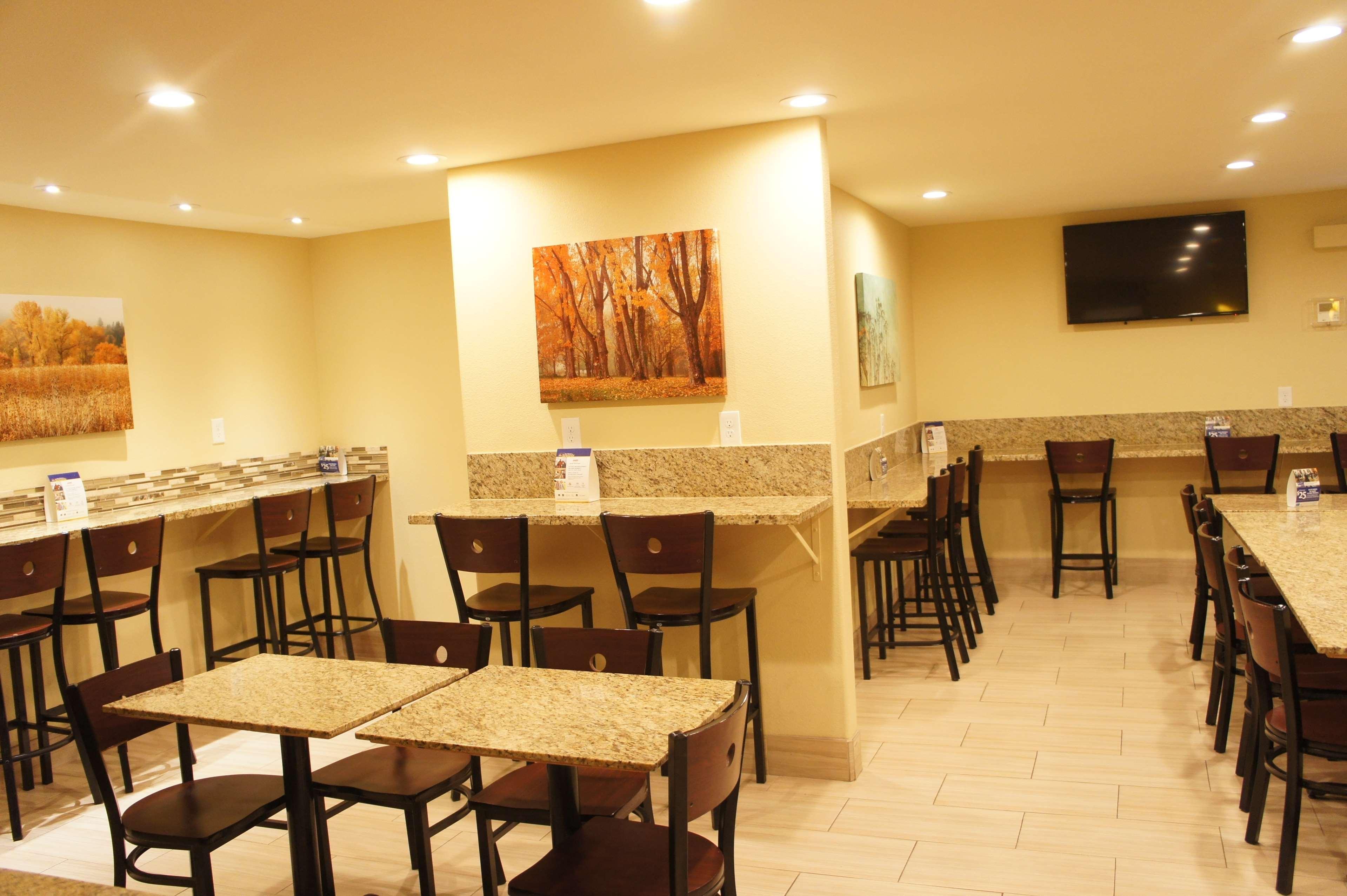 Best Western Plus Inn Of Hayward Exterior foto